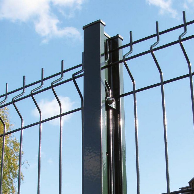 Vente de poteaux CLOPLUS 40 pour clôtures à la Réunion